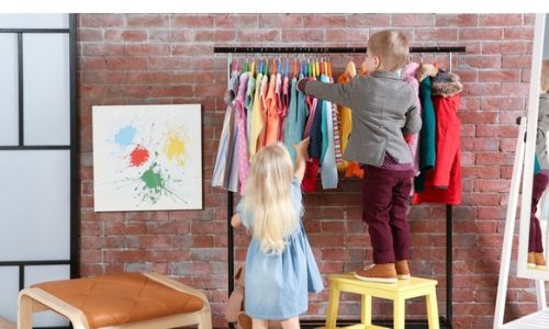 How To Teach Your Child To Get Dressed organisation